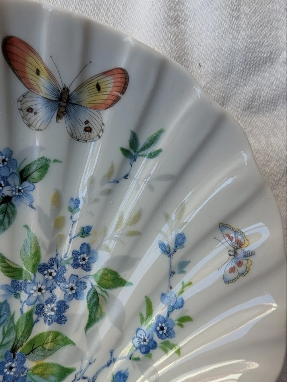 Limoges Porcelain Floral Shell-Shaped Plates Trinket Dishes - 2